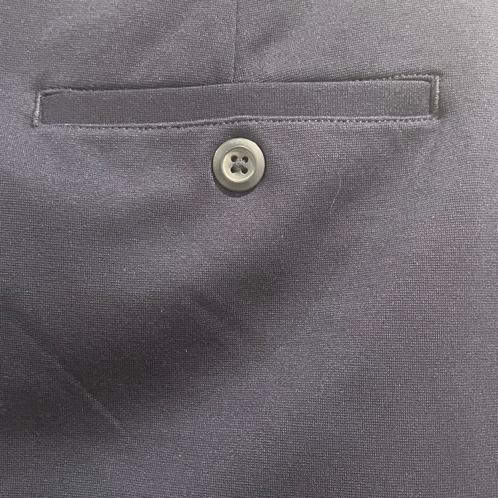 NWT Greg Norman Women’s Golf Skort Size Large - Picture 4 of 7